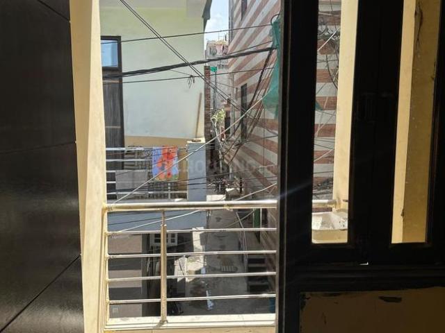 2 BHK Independent House in Jaitpur for rent New Delhi. The reference number is 14325923