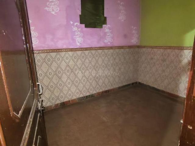 2 BHK Independent House in Jawahar Nagar for rent New Delhi. The reference number is 18067932