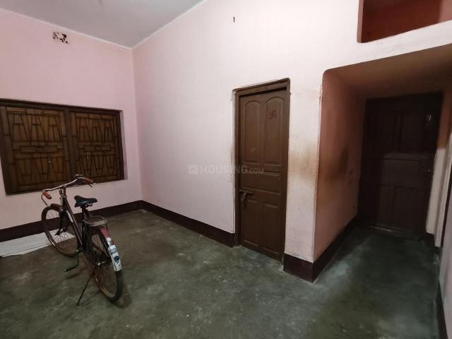 2 BHK Independent House in Kamdahari for rent Kolkata. The reference number is 19001272