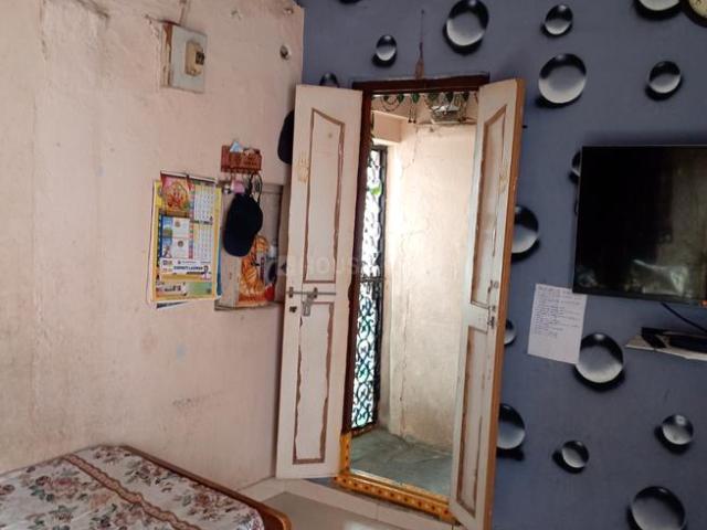 2 BHK Independent House in Kachiguda for resale Hyderabad. The reference number is 21243196