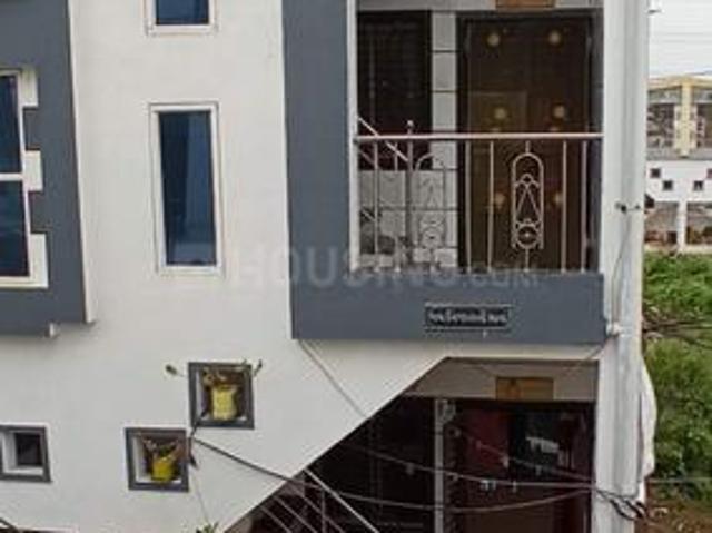 2 BHK Independent House in Kadodara for rent Surat. The reference number is 20454375