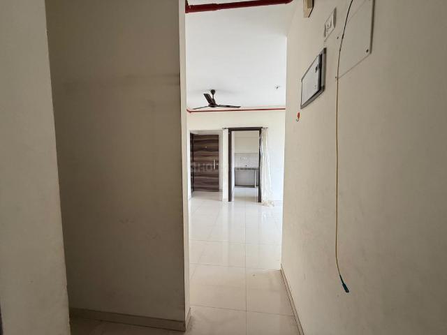 2 BHK Independent House in Kasarvadavali for rent Thane. The reference number is 20744504