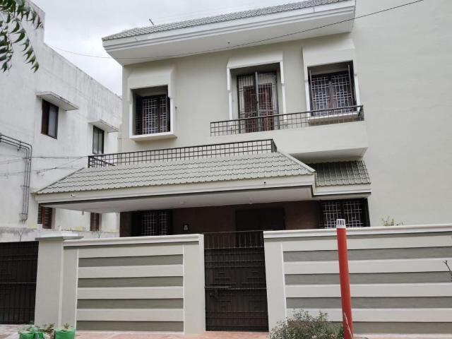 2 BHK Independent House in Katpadi for rent Vellore. The reference number is 20551053