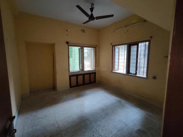 2 BHK Independent House in Keshtopur for rent Kolkata. The reference number is 21032387