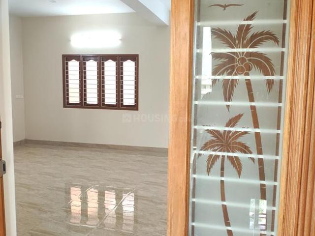 2 BHK Independent House in Kolathur for rent Chennai. The reference number is 21067583