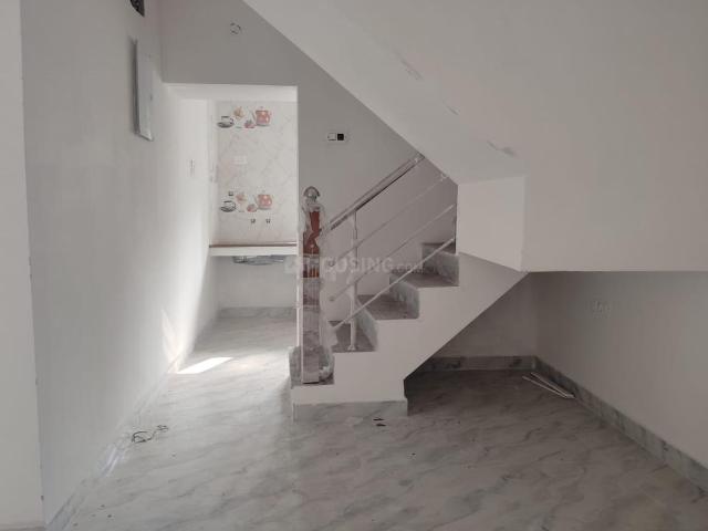 2 BHK Independent House in Kolathur for resale Chennai. The reference number is 19115586