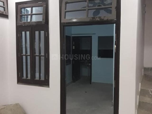 2 BHK Independent House in Krishna Nagar for rent Lucknow. The reference number is 16715844