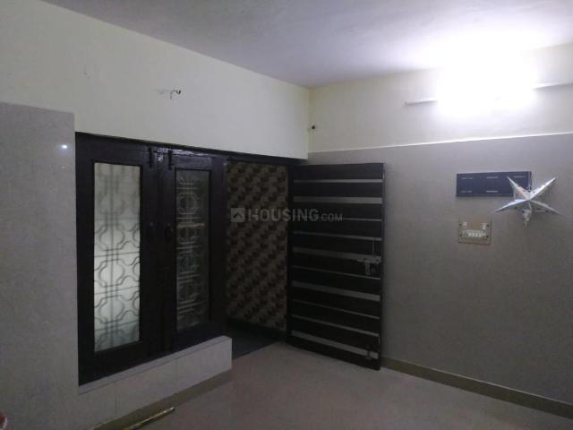 2 BHK Independent House in Krishna Nagar for resale New Delhi. The reference number is 13832687