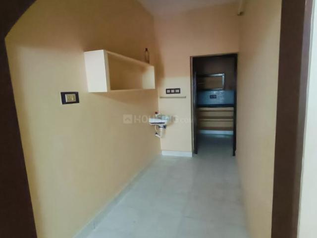 2 BHK Independent House in Kumbakonam for rent Thanjavur. The reference number is 21115018