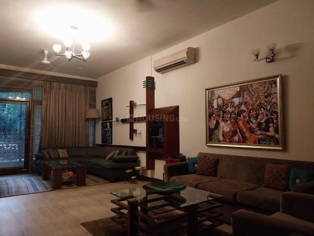 2 BHK Independent House in Lajpat Nagar for rent New Delhi. The reference number is 19646179