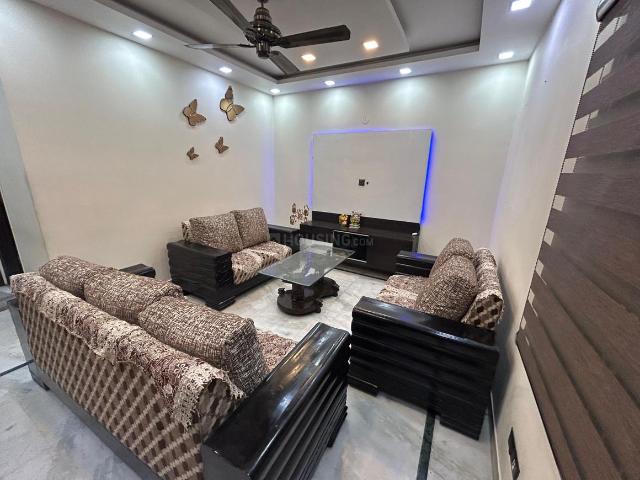 2 BHK Independent House in Lajpat Nagar for rent New Delhi. The reference number is 20741593