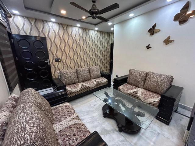 2 BHK Independent House in Lajpat Nagar for rent New Delhi. The reference number is 20822394