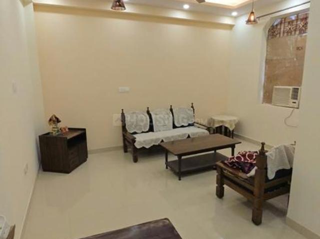 2 BHK Independent House in Lajpat Nagar for rent New Delhi. The reference number is 21110183