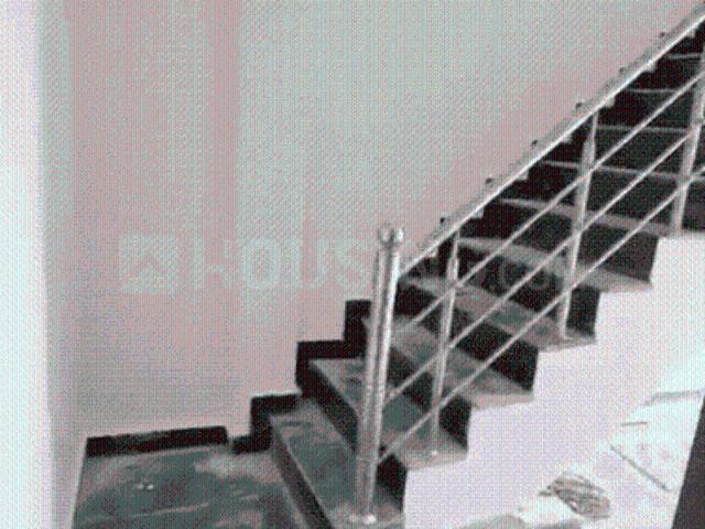 2 BHK Independent House in Lal Kuan for resale Ghaziabad. The reference number is 21352017