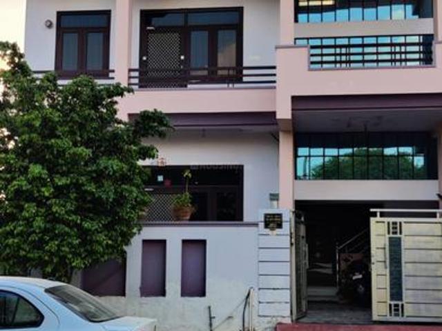 2 BHK Independent House in Lalarpura for rent Jaipur. The reference number is 7553335
