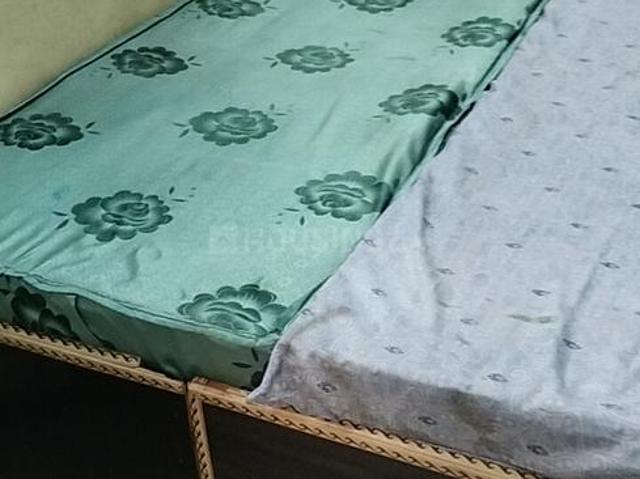 2 BHK Independent House in Laxmi Nagar for rent New Delhi. The reference number is 18272190