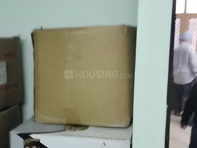 2 BHK Independent House in Laxmi Nagar for rent New Delhi. The reference number is 19058280