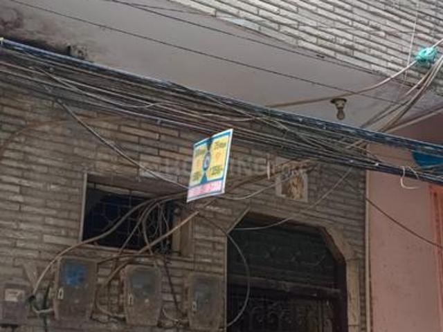 2 BHK Independent House in Mandawali for resale New Delhi. The reference number is 14609334