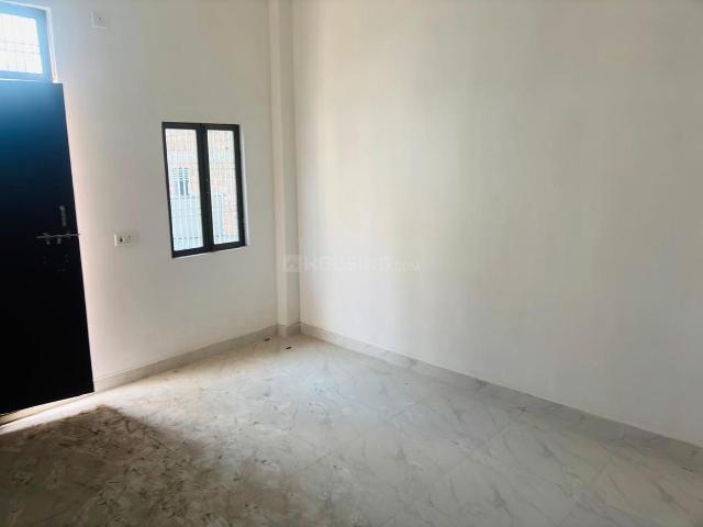 2 BHK Independent House in Manduwadih for rent Varanasi. The reference number is 20829122