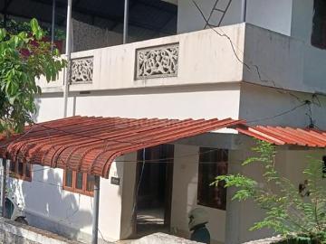 2 BHK Independent House in Mannuthy for rent Thrissur. The reference number is 20491806