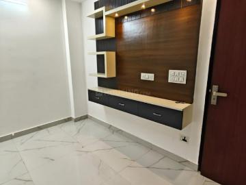 2 BHK Independent House in Mahavir Enclave for resale New Delhi. The reference number is 20523346