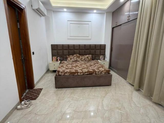 2 BHK Independent House in Malviya Nagar for rent New Delhi. The reference number is 19992922