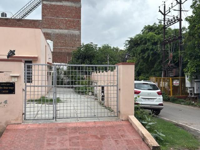 2 BHK Independent House in Malviya Nagar for rent Jaipur. The reference number is 21235691