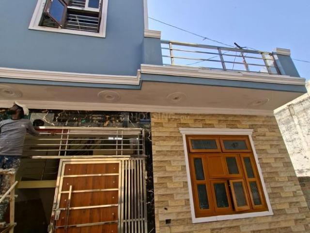 2 BHK Independent House in Maruti Kunj for resale Gurgaon. The reference number is 18828061