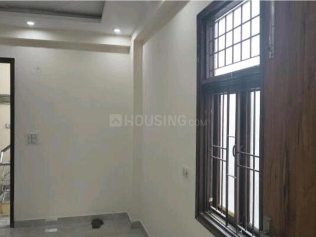 2 BHK Independent House in Mayur Vihar Phase 1 for rent New Delhi. The reference number is 21260048
