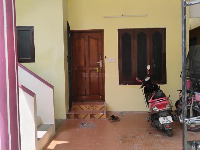 2 BHK Independent House in Medavakkam for rent Chennai. The reference number is 21285445