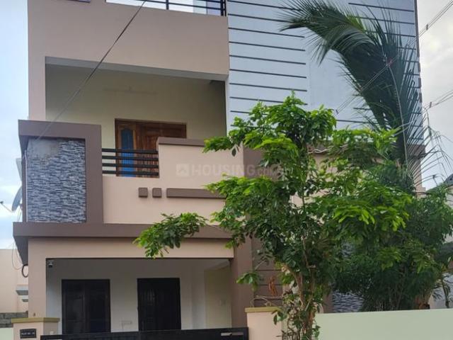 2 BHK Independent House in Melapalayam for rent Tirunelveli. The reference number is 21184254
