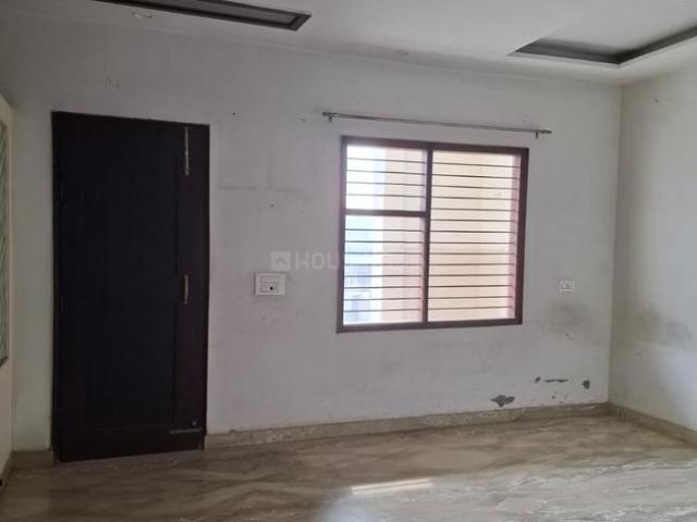 2 BHK Independent House in Model Town for rent Panipat. The reference number is 21142015