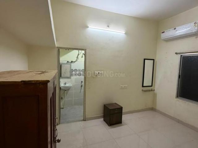 2 BHK Independent House in Mowa for rent Raipur. The reference number is 21133846