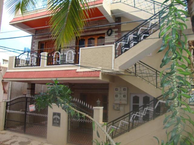 2 BHK Independent House in Munnekollal for rent Bengaluru. The reference number is 4895505