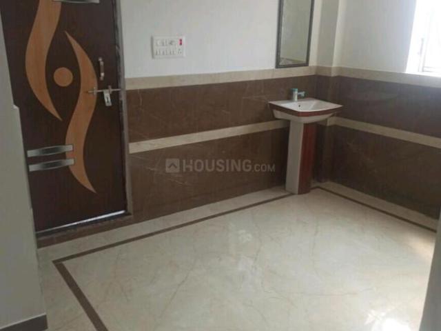 2 BHK Independent House in Mughalsarai for rent Varanasi. The reference number is 20556394