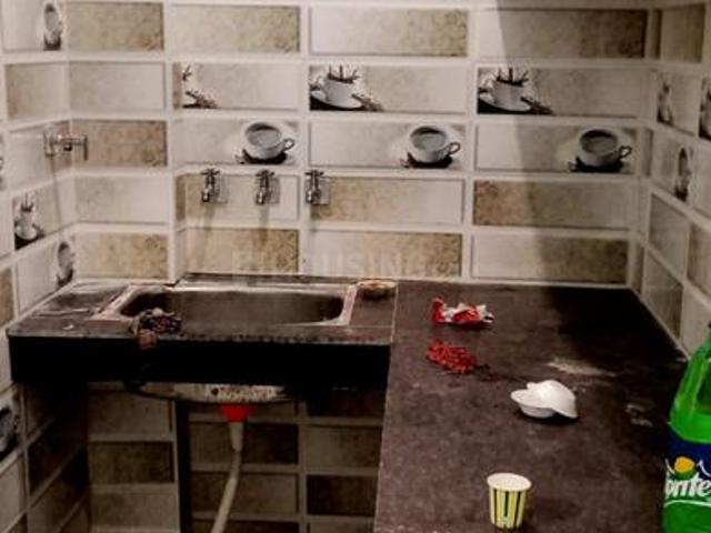 2 BHK Independent House in Mukundpur for rent New Delhi. The reference number is 14338036