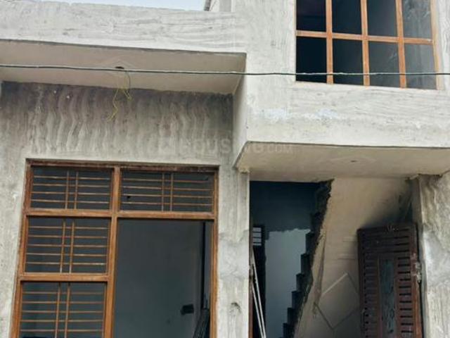 2 BHK Independent House in Muradnagar for resale Ghaziabad. The reference number is 19794220