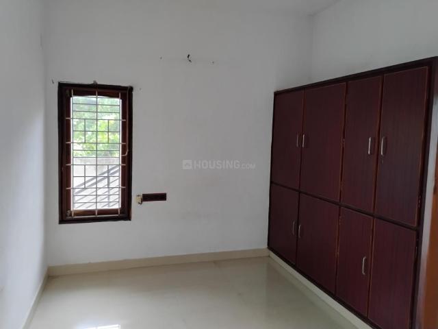 2 BHK Independent House in Nadakuduru for rent Kakinada. The reference number is 18166932