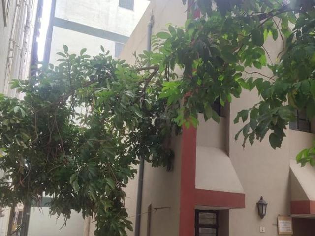 2 BHK Independent House in Nagarathpet for resale Bengaluru. The reference number is 6511660