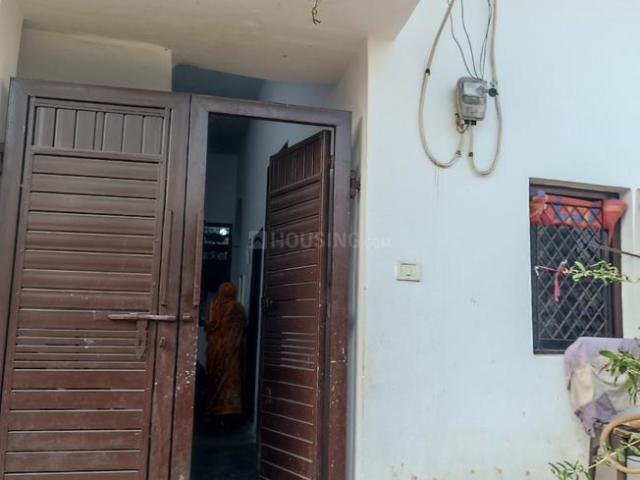 2 BHK Independent House in Najafgarh for resale New Delhi. The reference number is 11988883