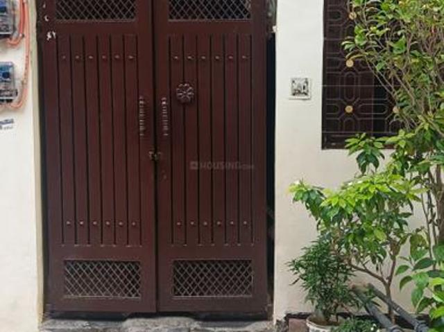 2 BHK Independent House in Najafgarh for resale New Delhi. The reference number is 18593946