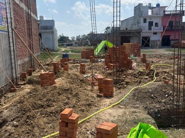 2 BHK Independent House in Navi Kot Nandana for resale Lucknow. The reference number is 19947415