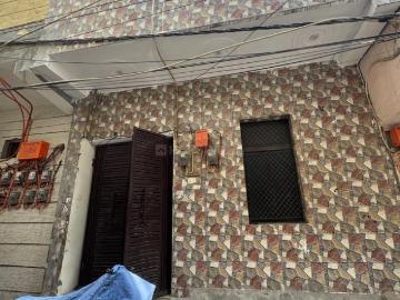 2 BHK Independent House in Nawada for resale New Delhi. The reference number is 20027382
