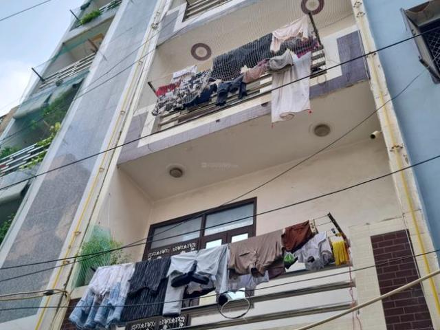 2 BHK Independent House in Nawada for resale New Delhi. The reference number is 21067752