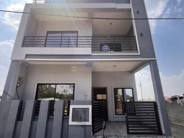 2 BHK Independent House in Nipania for resale Indore. The reference number is 20869854