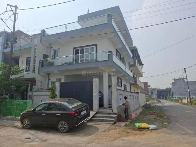 2 BHK Independent House in Noida Extension for rent Greater Noida. The reference number is 21328546