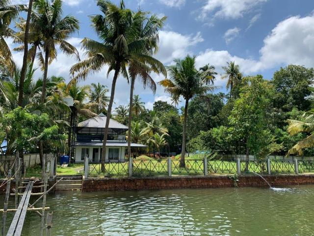 2 BHK Independent House in North Paravoor for resale Kochi. The reference number is 11432277