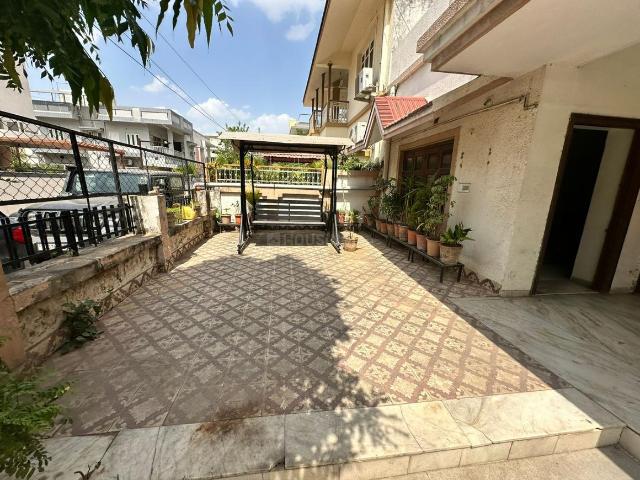 2 BHK Independent House in Old Wadaj for rent Ahmedabad. The reference number is 20707923