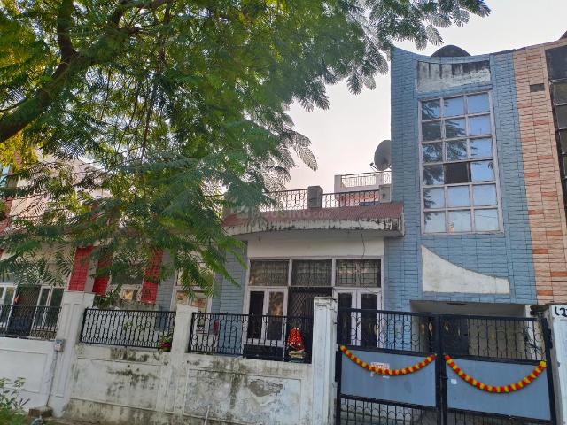2 BHK Independent House in Omicron II for resale Greater Noida. The reference number is 18875835