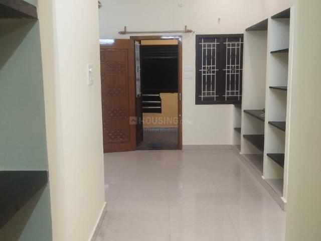 2 BHK Independent House in Otthakadai for rent Madurai. The reference number is 21019475